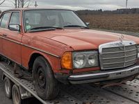 Gebraucht Mercedes E230 185 PS (136 kW) 1980 Limousine