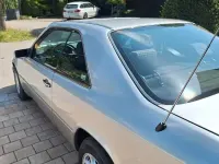 Gebraucht Mercedes 230 132 PS (97 kW) 1990 Silber