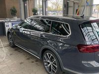 Gebraucht VW Passat Alltrack 200 PS (147 kW) 2021 Grau Kombi
