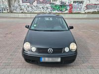 Gebraucht VW Polo 64 PS (47 kW) 2004 Schwarz Kleinwagen