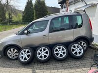 gebraucht Skoda Roomster 1.2l TSI 77kW Ambition Plus Edition...