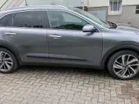 Gebraucht Kia Niro Spirit 141 PS (103 kW) 2019 Grau SUV