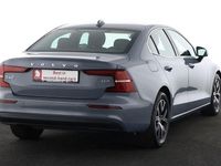 Gebraucht Volvo S60 Core 197 PS (144 kW) 2024 Grau Limousine