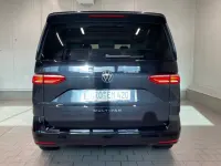 Gebraucht VW Multivan Life 150 PS (110 kW) 2024 Schwarz Van / Kleinbus
