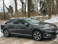 Gebraucht VW Passat Highline 190 PS (139 kW) 2019 Grau Limousine