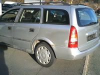 Gebraucht Opel Astra 101 PS (74 kW) 1998 Silber Kombi