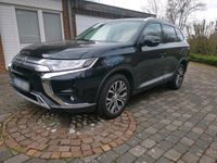 Gebraucht Mitsubishi Outlander 150 PS (110 kW) 2019 Schwarz SUV