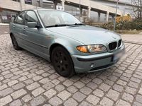 Gebraucht BMW 320 150 PS (110 kW) 2005 Grün Limousine