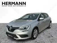 Używany Renault Mégane Life 101 KM (74 kW) 2019 Szary Sedan/Limuzyna