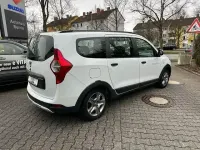 Gebraucht Dacia Lodgy Stepway 116 PS (85 kW) 2021 Weiß Van / Kleinbus