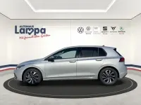 Gebraucht VW Golf VIII Active 150 PS (110 kW) 2022 Silber Limousine