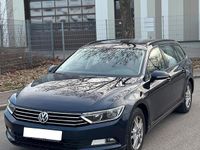 Gebraucht VW Passat 120 PS (88 kW) 2016 Blau Kombi
