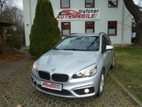 Gebraucht BMW 216 Active Tourer Advantage 102 PS (75 kW) 2017 Silber Van / Kleinbus