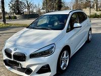 Gebraucht BMW 220 Active Tourer Performance 192 PS (141 kW) 2020 Weiß Van / Kleinbus