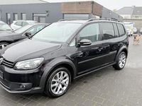 Gebraucht VW Touran Cross 140 PS (102 kW) 2013 Deep black perleffekt Van / Kleinbus