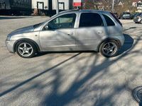 Usata Opel Corsa 75 CV (55 kW) 2004 Argento Utilitaria