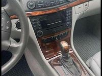 Gebraucht Mercedes E220 Elegance 150 PS (110 kW) 2004 Silber Limousine