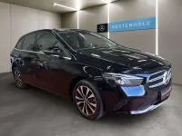 Gebraucht Mercedes E250 160 PS (117 kW) 2022 Nachtschwarz Limousine