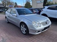 Gebraucht Mercedes C200 122 PS (89 kW) 2006 Iridiumsilber  metalliclack Coupé
