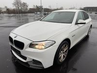 Gebraucht BMW 530 258 PS (189 kW) 2014 Weiß Limousine