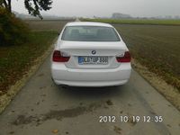 Gebraucht BMW 318 194 PS (142 kW) 2008 Weiß Limousine