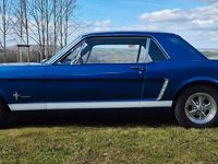 Second-hand Ford V8 200 CP (147 kW) 1965 Negru Coupe