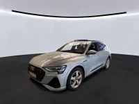 Gebraucht Audi e-tron S-Line 300 kW (408 PS) 2022 Florettsilber metallic SUV