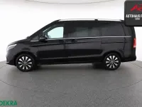 Gebraucht Mercedes V250 Avantgarde 190 PS (139 kW) 2023 Obsidianschwarz Van / Kleinbus