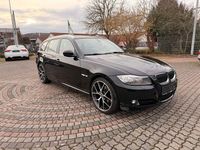 Gebraucht BMW 325 Sport Line 218 PS (160 kW) 2011 Schwarz Kombi