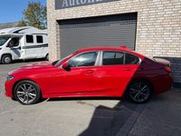 Gebraucht BMW 318 Advantage 156 PS (114 kW) 2021 Rot Limousine