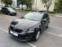 gebraucht Skoda Octavia Combi 2.0 TDI DSG 'Clever' AUTOMATIK 1.H