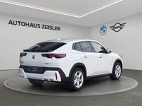 Gebraucht BMW iX2 Shadowline 150 kW (204 PS) 2025 Alpinweiß uni SUV