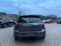 Gebraucht VW Golf VII R 310 PS (228 kW) 2017 Grau Limousine