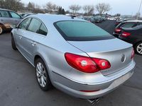 Gebraucht VW Passat Basis 140 PS (102 kW) 2011 Silber Limousine