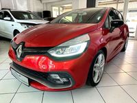 Gebraucht Renault Clio IV Trophy 220 PS (161 kW) 2017 Rot Limousine