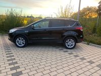 gebraucht Ford Kuga Titanium*Automatik*Pano*SpurAssistent*Tüv*