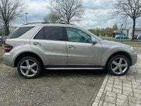 Second-hand Mercedes ML320 224 CP (164 kW) 2007 Bej SUV