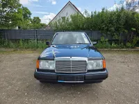 Gebraucht Mercedes 230 132 PS (97 kW) 1991 Blau Limousine
