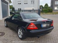 Gebraucht Mercedes SLK200 163 PS (119 kW) 2002 Schwarz Cabrio