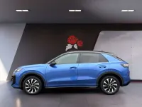 Gebraucht VW T-Roc Style 150 PS (110 kW) 2025 Blau SUV