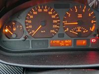 Gebraucht BMW 318 143 PS (105 kW) 2004 Silber Kombi