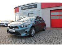 Gebraucht Kia Ceed 120 PS (88 kW) 2024 Yuka steel grey Kleinwagen