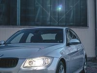 Gebraucht BMW 318 Performance 143 PS (105 kW) 2008 Silber Limousine