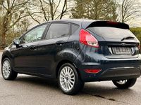 Gebraucht Ford Fiesta 80 PS (58 kW) 2017 Grau Kleinwagen