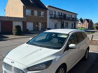 Gebraucht Ford Focus Titanium 125 PS (91 kW) 2016 Weiß Kombi
