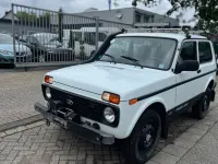 Gebraucht Lada Taiga 83 PS (61 kW) 2015 Weiß SUV