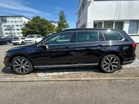 Gebraucht VW Passat GTE 156 PS (114 kW) 2022 Deep black perleffekt Kombi
