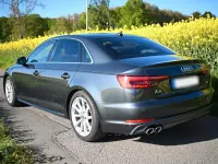 Używany Audi A4 S-Line 190 KM (139 kW) 2015 Szary Sedan/Limuzyna