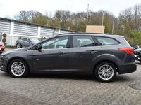 Gebraucht Ford Focus Cool & Connect 125 PS (91 kW) 2017 Grau Limousine