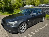 Gebraucht BMW 523 190 PS (139 kW) 2009 Grau Limousine